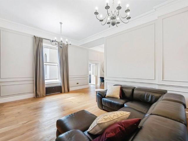 Apartment for rent in Greater London