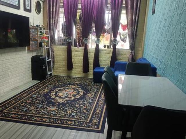 Flat for sale in Wellesley, Penang