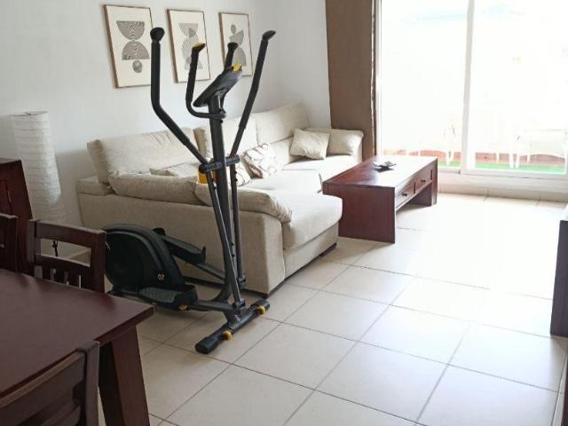 Apartamento en alquiler en Torres de Colón, Vélez-Málaga