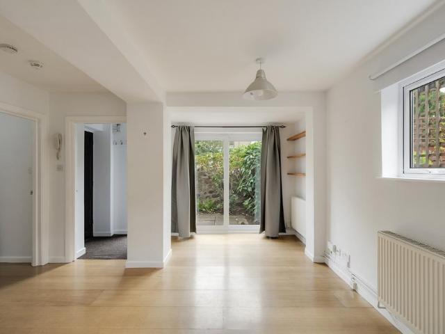Apartment for rent in Kingsdown, Feckenham