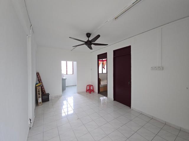Flat for sale in Country Heights Damansara, Kuala Lumpur