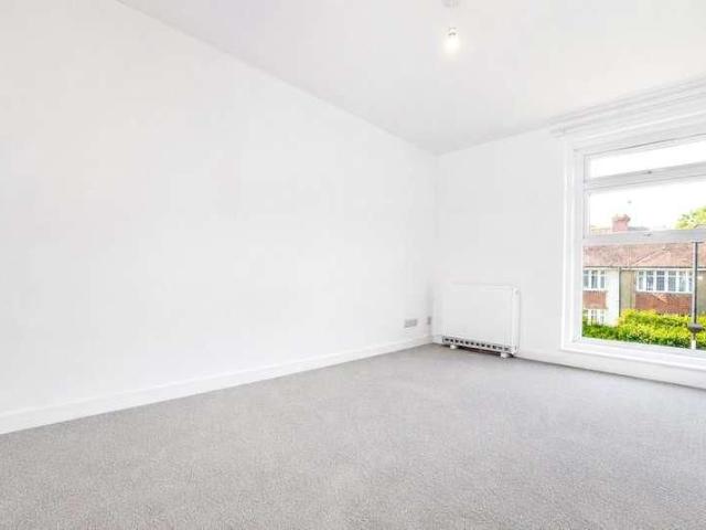 Apartment for rent in Knowle West, Bristol