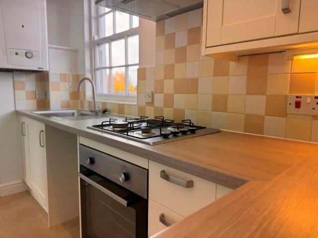 House for rent in Lambrook, Taunton