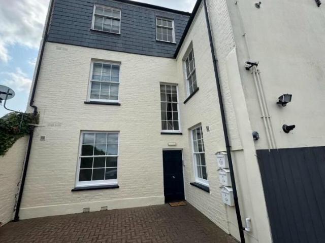 House for rent in Lambrook, Taunton