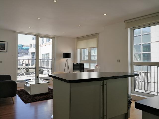 Apartment for rent in Aldgate, Lyons