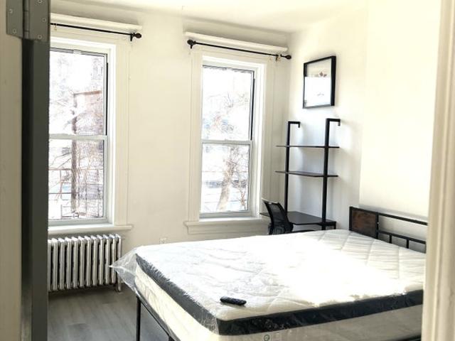 Room for rent in Arverne, New York