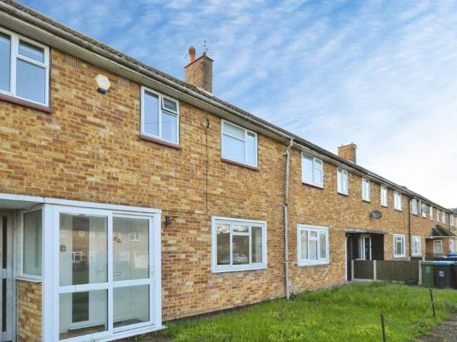 House for rent in Bennetts End, Pouchen End