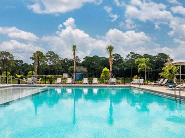 Apartment for rent in North Port