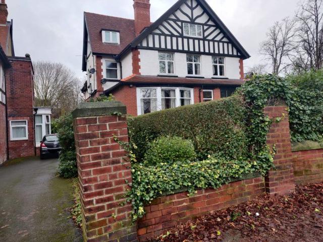 Apartment for rent in Lidgett Park, Leeds