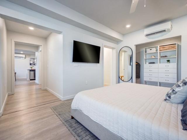 Apartment for rent in Waterford Square, Avondale