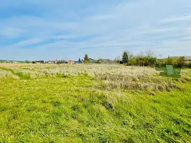 Terrain vente à Compiègne, Flavy-le-meldeux