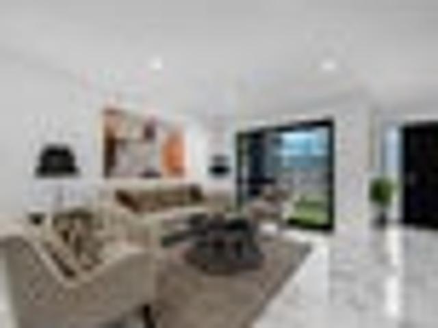 House for sale in Green Bay