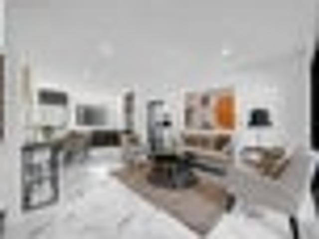 House for sale in Green Bay