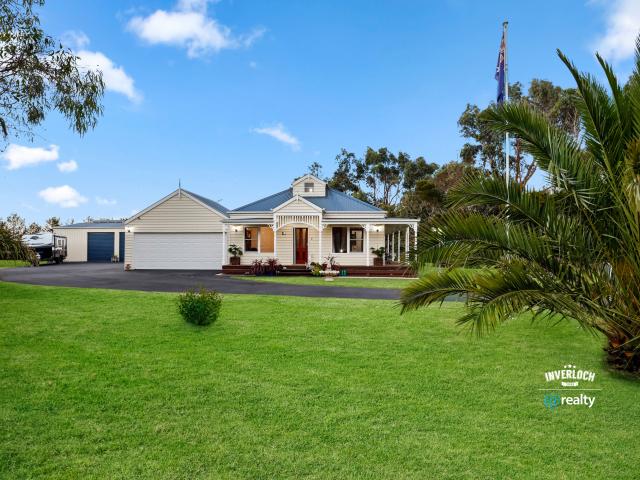 Cottage for sale in Tarwin Lower, Victoria