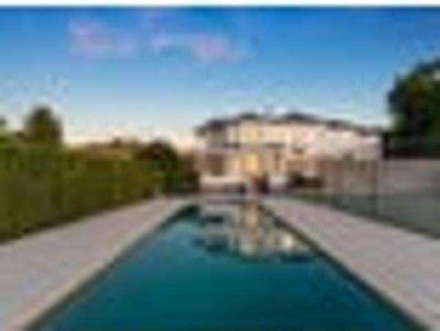 House for sale in Awhitu