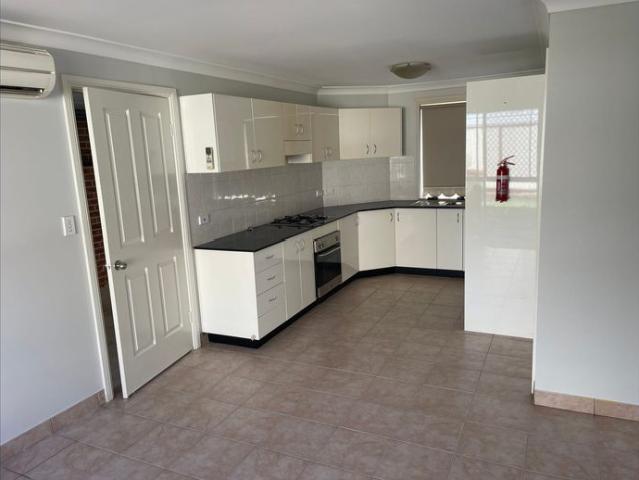 Townhouse for rent in Sydney, New South Wales