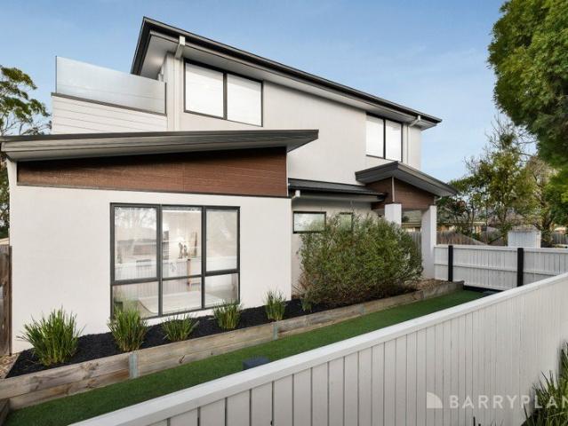Townhouse for sale in Camerons Creek, Victoria