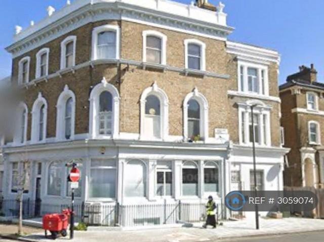 Apartment for rent in Myatt's Fields, Greater London