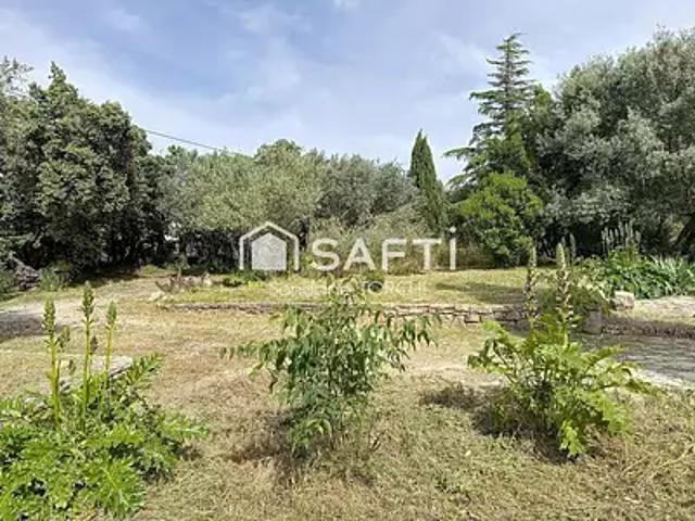Terrain vente à Arrondissement de Draguignan, Flayosc