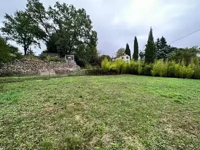 Terrain vente à Arrondissement de Draguignan, Flayosc