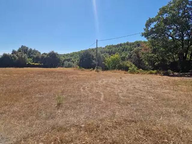 Terrain vente à Arrondissement de Draguignan, Flayosc