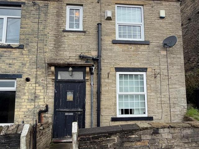 House for rent in Beck Hill, Bradford