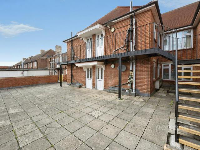 Apartment for rent in Edenbrook, Hart