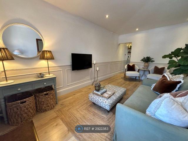 Apartment for rent in Fleet, Hart