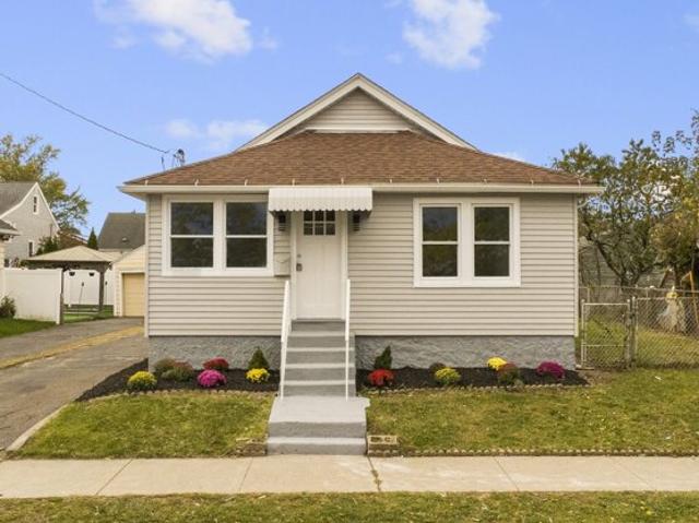 House for sale in Bridgeport, Greater Bridgeport Planning Region