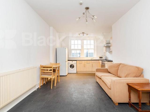 Apartment for rent in Blackfriars, Lyons