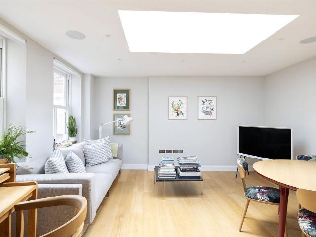 Apartment for rent in Blackfriars, Lyons