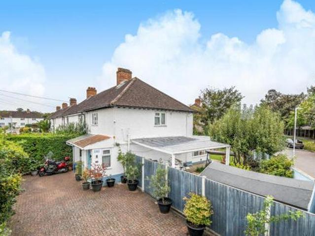House for sale in Kingston Upon Thames, Greater London