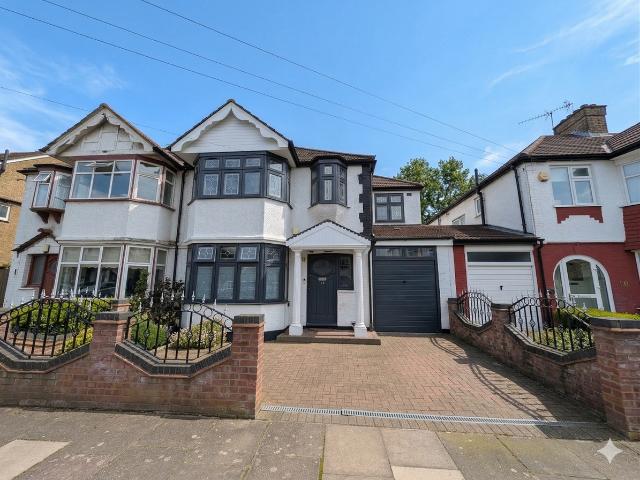 House for rent in Dollis Hill, Greater London