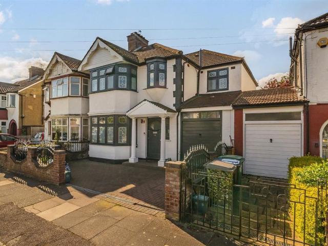 House for rent in Dollis Hill, Greater London
