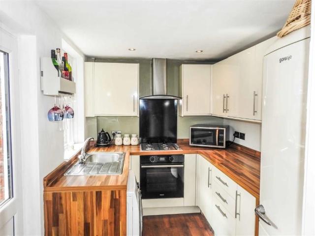 House for rent in Turpin Green, Firbank