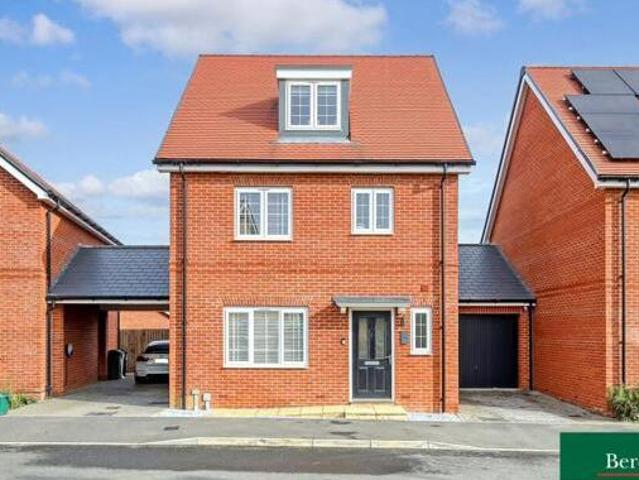 House for sale in Chipping Hill, Essex