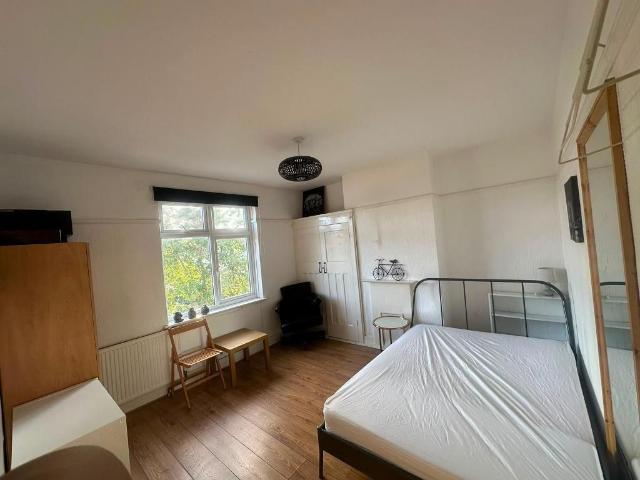 Room for rent in Leyton, Greater London