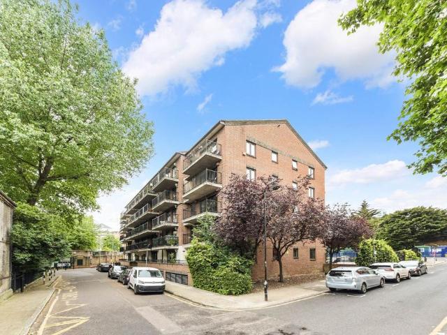House for rent in St. George in the East, Wapping