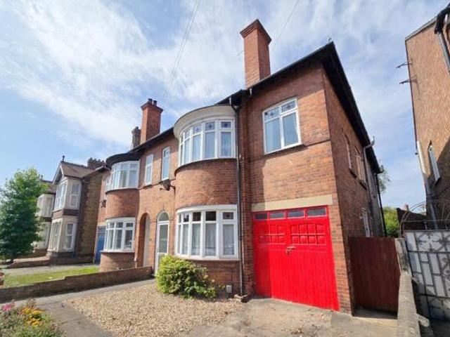 House for sale in Hampton Green, Cambridgeshire