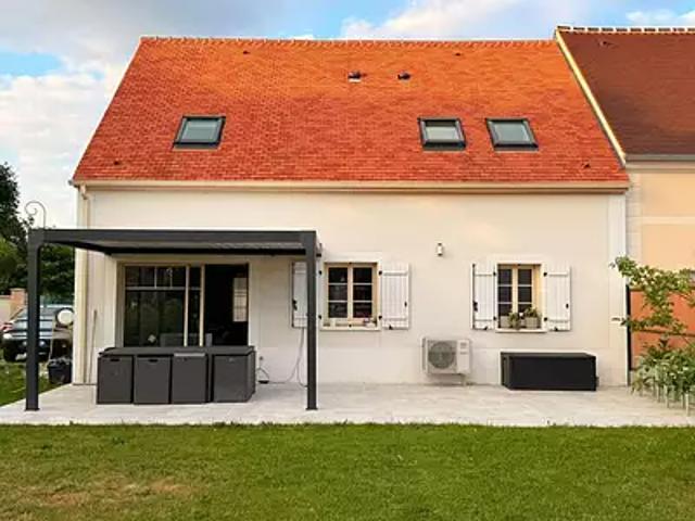 Maison vente à Senlis, Fleurines