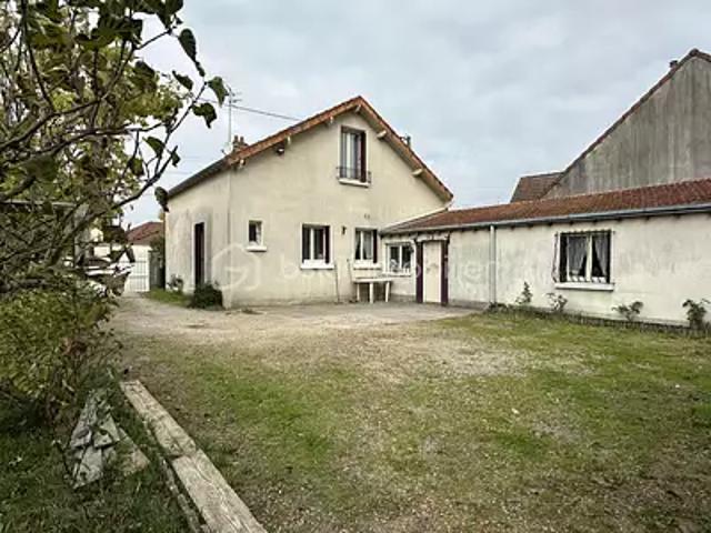 Maison vente à Orléans, Fleury-les-aubrais