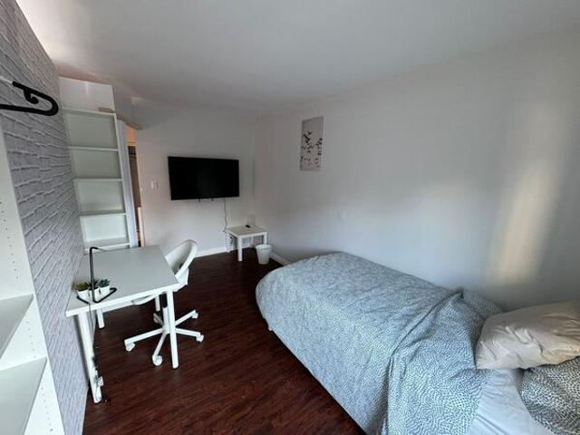 Room for rent in Vancouver, British Columbia