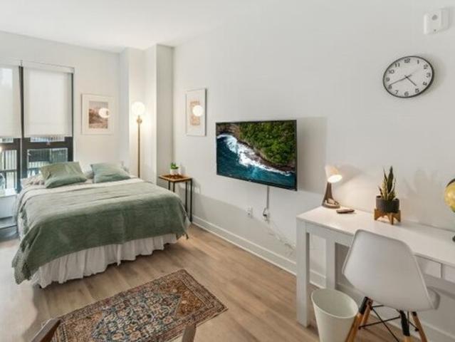 Room for rent in Vancouver, British Columbia