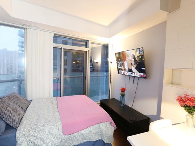 Room for rent in Toronto, Ontario