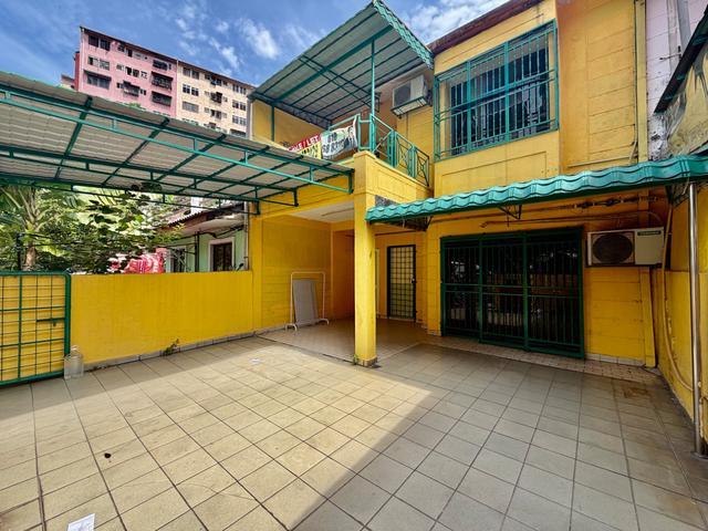 Terraced House for sale in Petaling, Damansara Damai