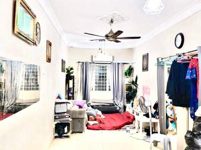 Apartment for sale in Petaling, Damansara Damai