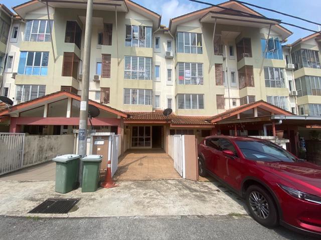 Townhouse for sale in Selayang, Selangor