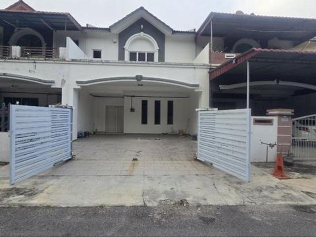 Terraced House for sale in Sendayan Village, Negeri Sembilan
