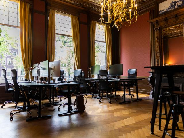 Bedrijfspand te huur in Centrum, Amsterdam