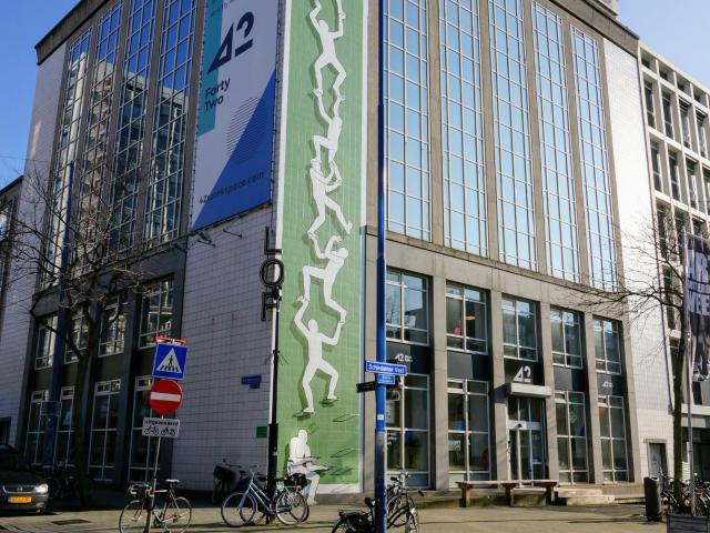Bedrijfspand te huur in Centrum, Rotterdam
